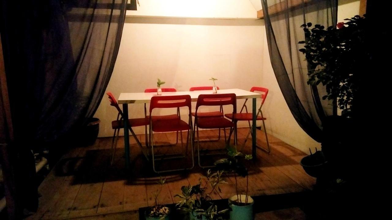 Salon De Nomad Gili T. Bed & Breakfast Gili Trawangan Exterior photo